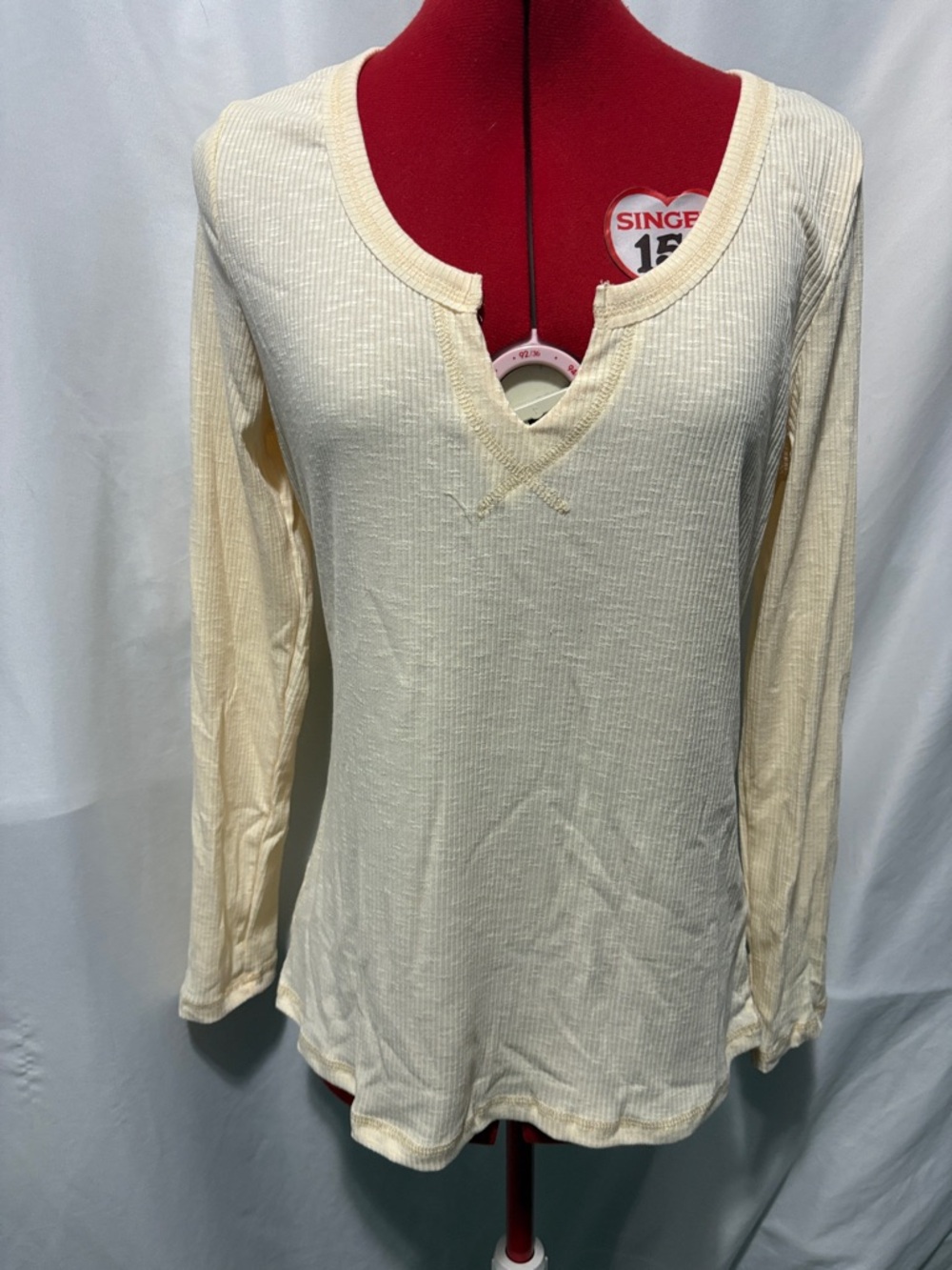 Women's Ribbed Long Sleeve V-Notch Top - Cream
